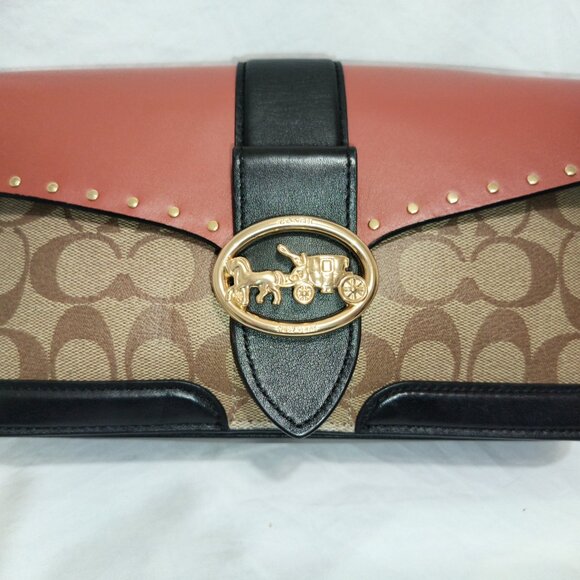 LIKE NEW COACH GEORGIE BAG WITH RIVETS GORGEOUS - Picture 6 of 12